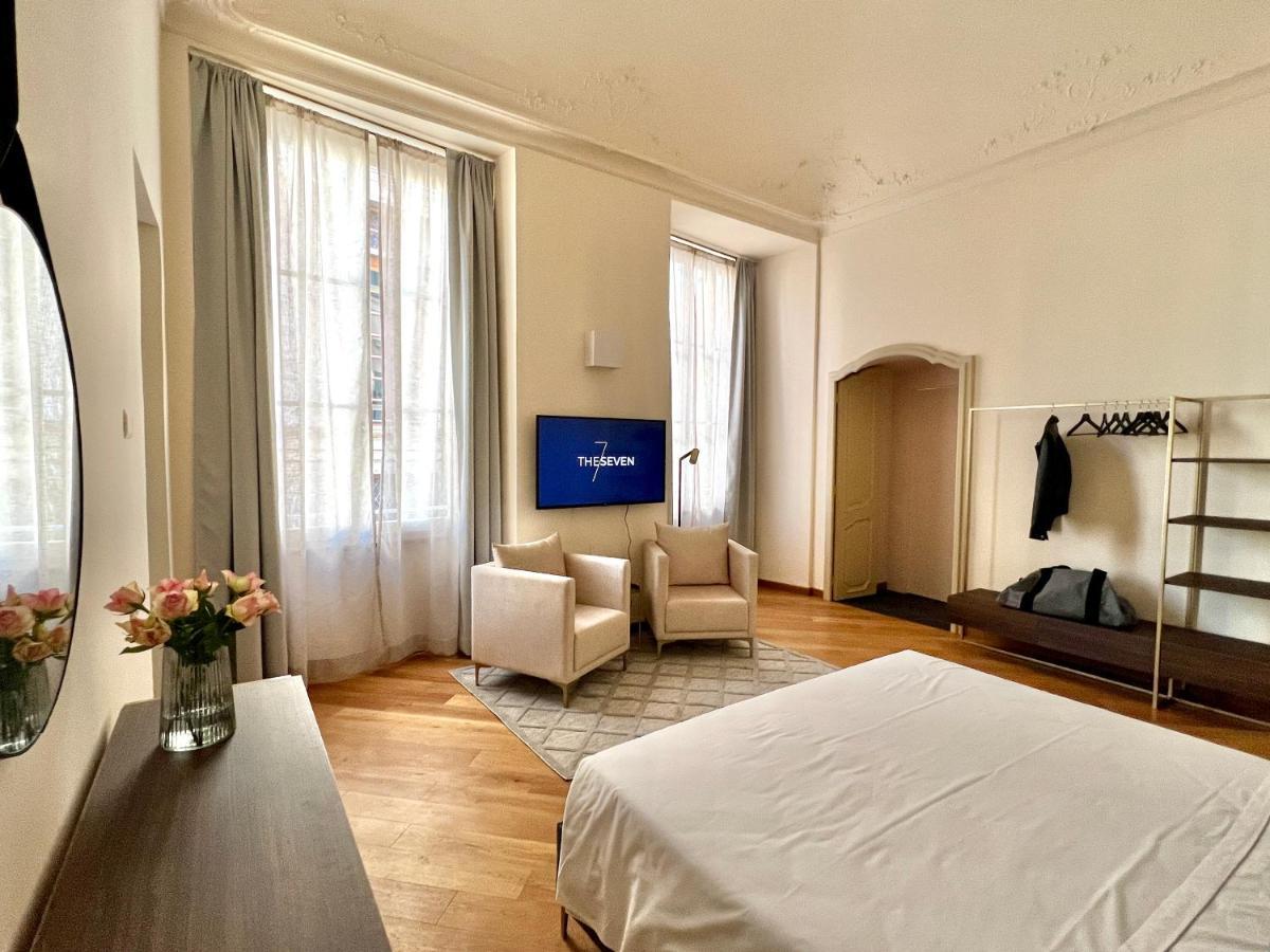 The Seven Suites Janov Exteriér fotografie